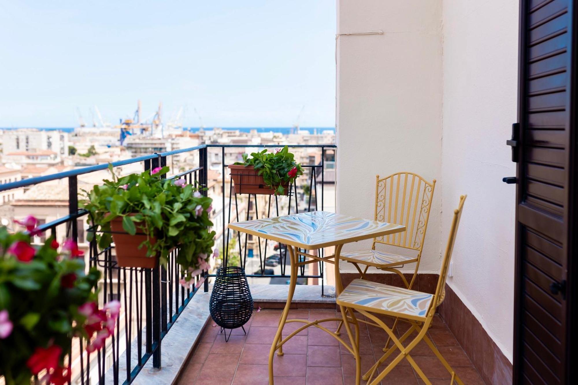 Politeama Charming Apartment Palermo Esterno foto